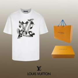 Picture of Louis Vuitton T Shirts Short _SKULVXS-Lsxitx1076791